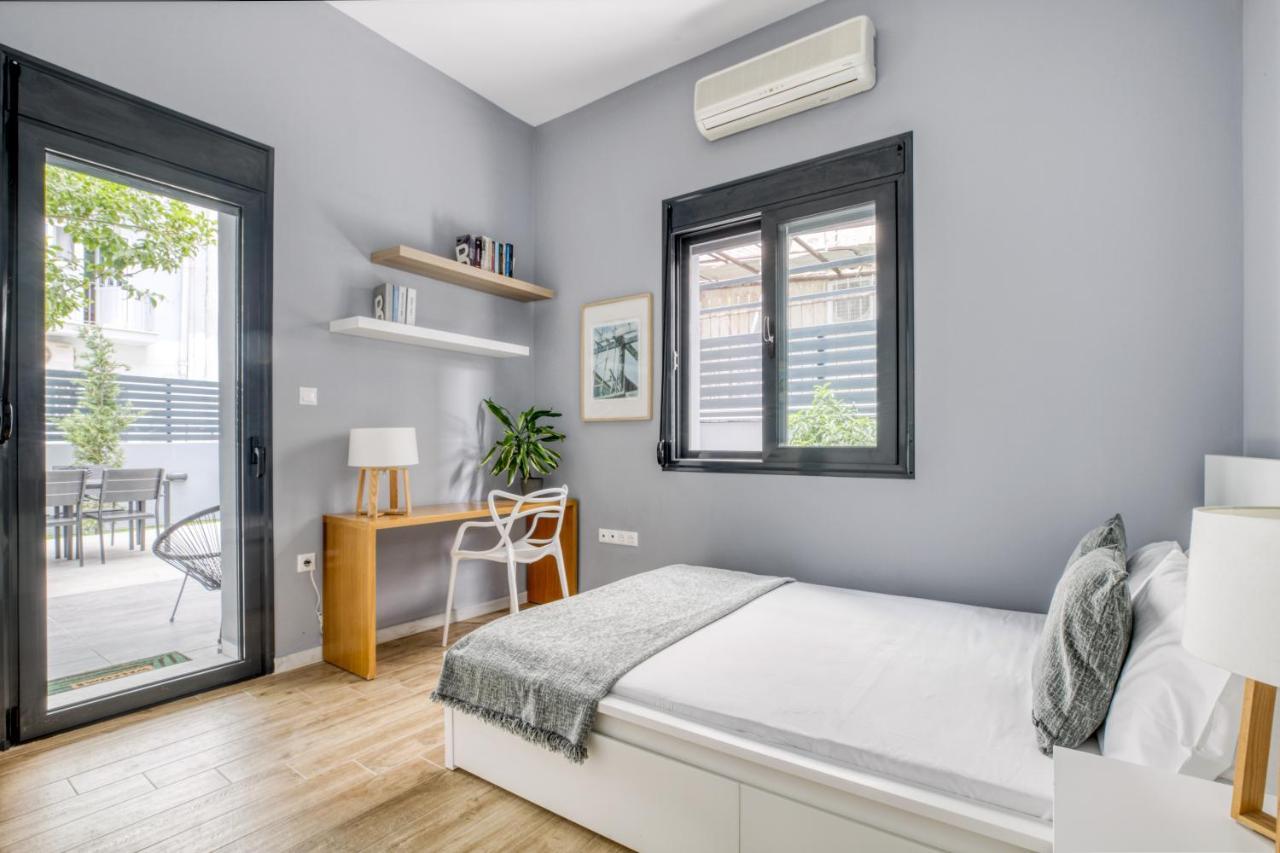Spacious Flat With Courtyard And Private Parking! Athen Exterior foto