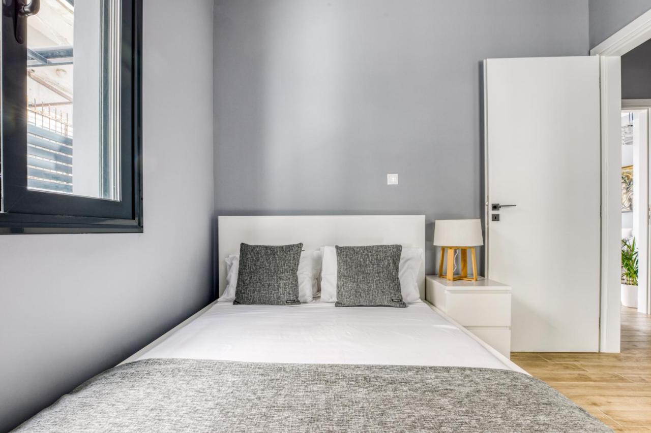 Spacious Flat With Courtyard And Private Parking! Athen Exterior foto
